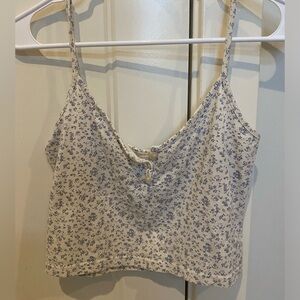 BRANDY MELVILLE floral cropped tank